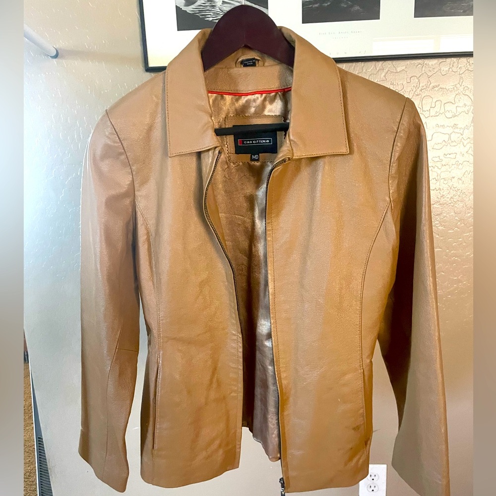 Ciro Citterio, Tan leather jacket, size MD, brand new, great condition